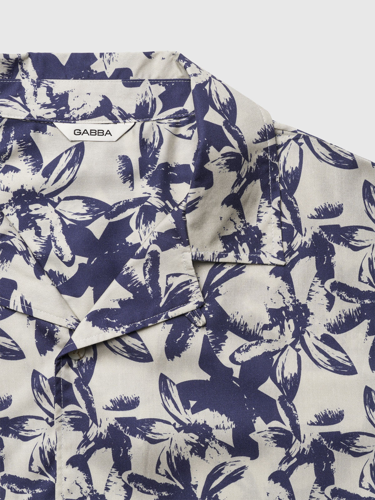 Gabba Tencel Pattern SS Shirt Black with Flowers-Men&#39;s Shirts-Howard-Surrey-Canada