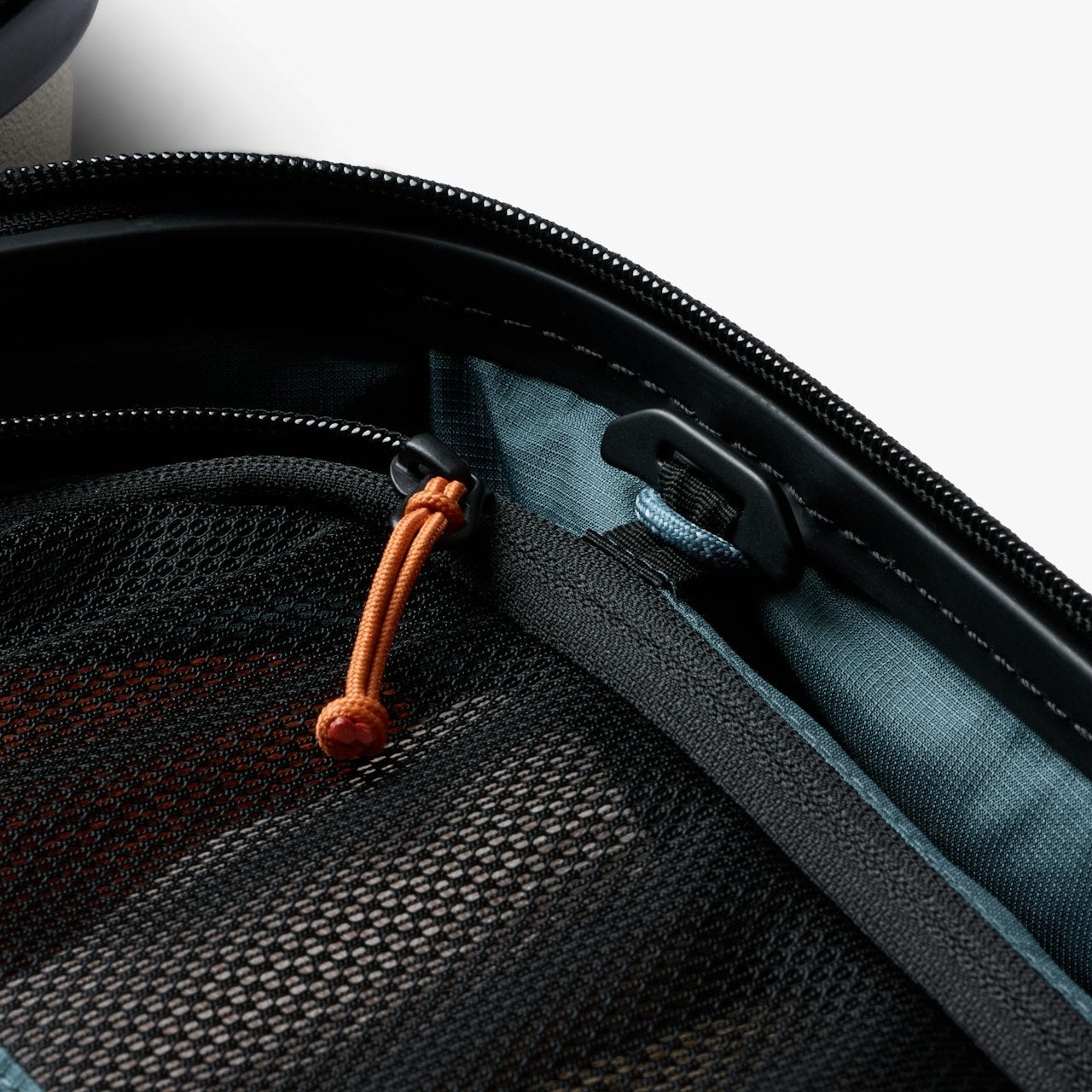 Bellroy Transit Carry-On - Chalk-Men's Bags-Brooklyn-Vancouver-Yaletown-Canada