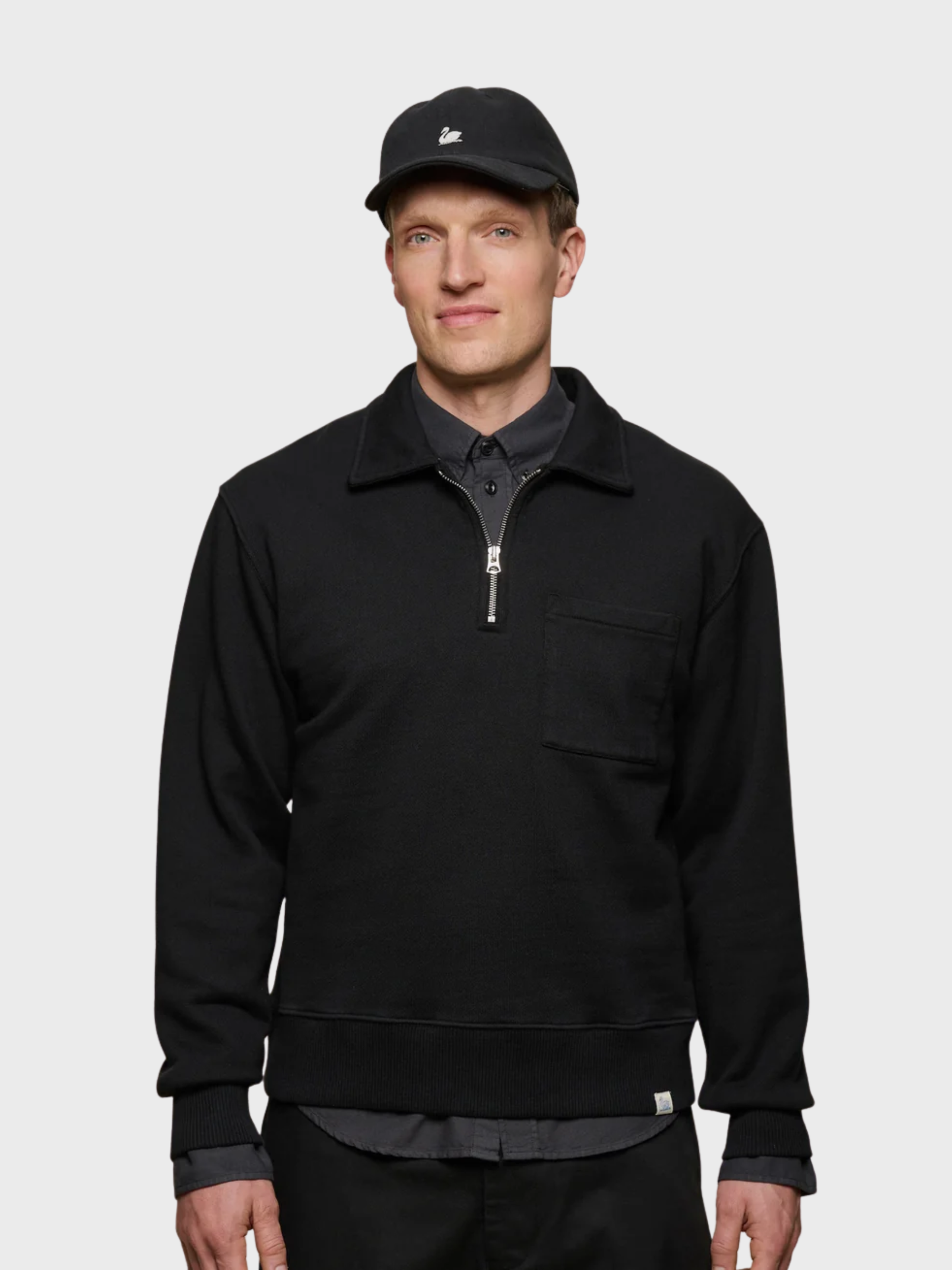 Merz Authentic Fleece Half-Zip Sweatshirt - Deep Black-Men's Sweatshirts-Brooklyn-Vancouver-Yaletown-Canada