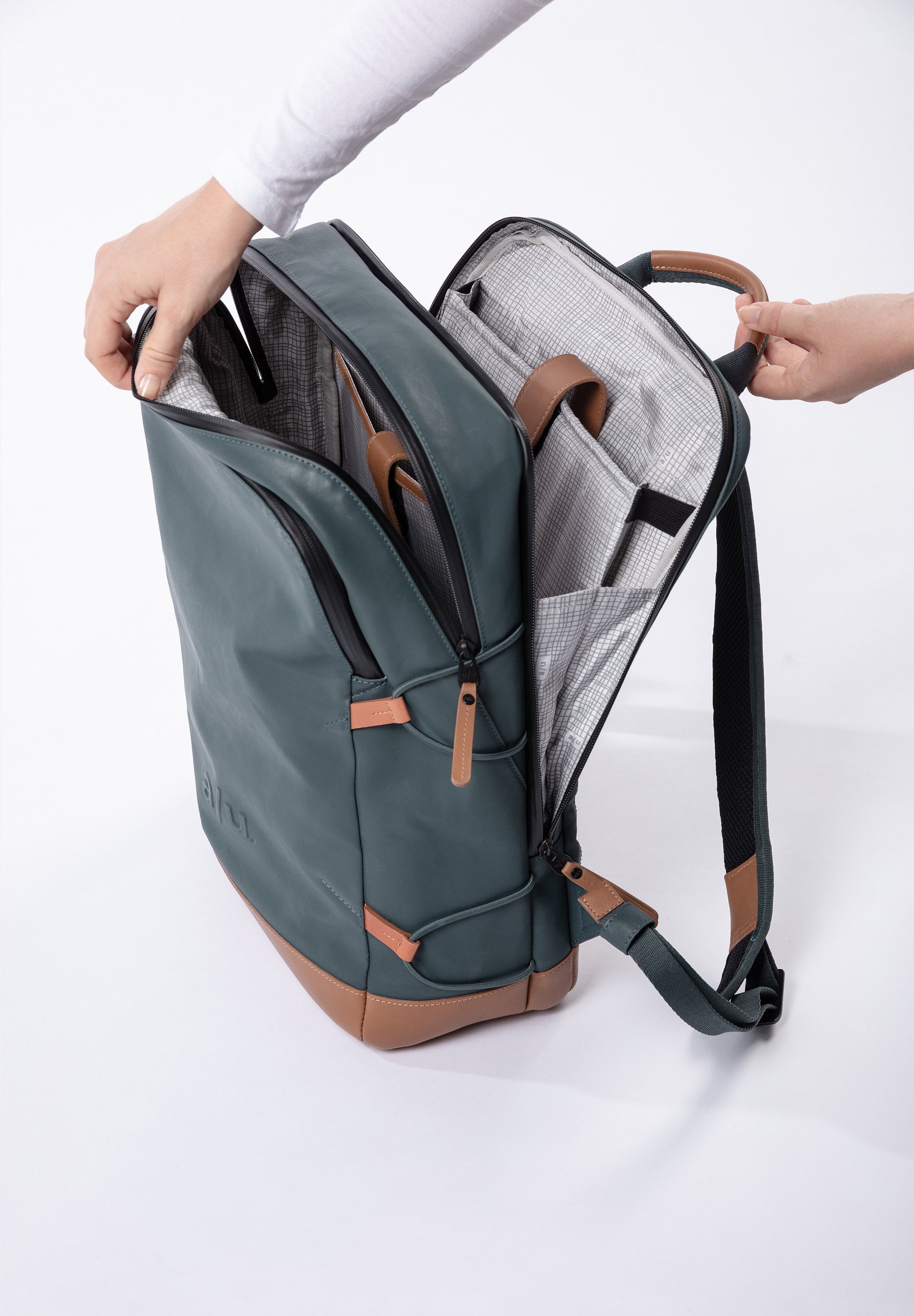 Aunts &amp; Uncles Kawaguchi – Cosmic Void-Men&#39;s Bags-Brooklyn-Vancouver-Yaletown-Canada